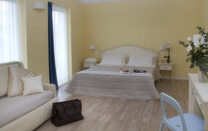 Hotel Villa Rosa 3*