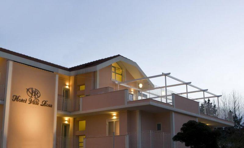 Hotel Villa Rosa 3*