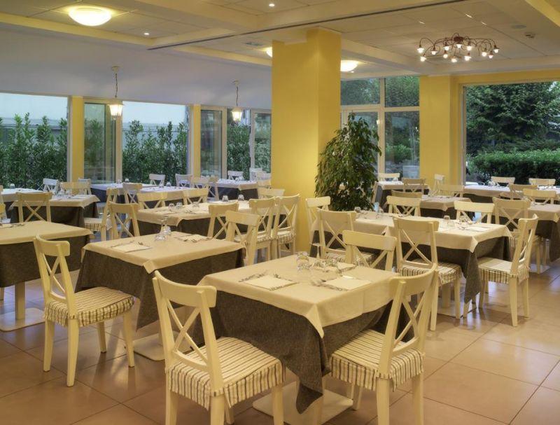Hotel Villa Rosa 3*
