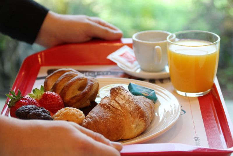 Ibis Milano Fiera Hotel 3*