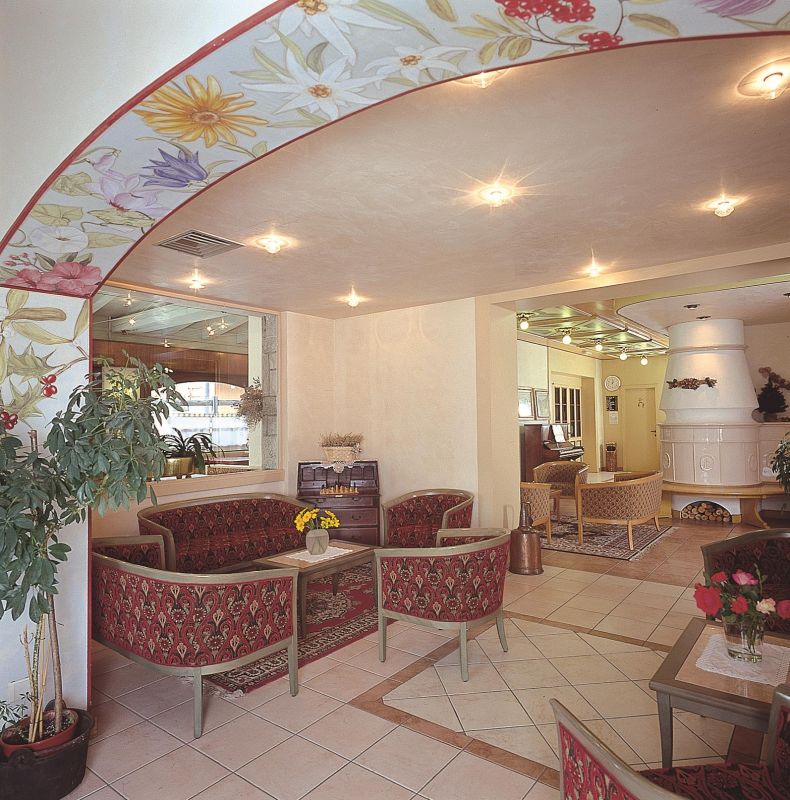 Ideal Madonna Di Campiglio 4*