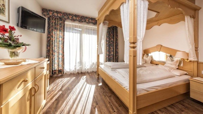 Interski 4*