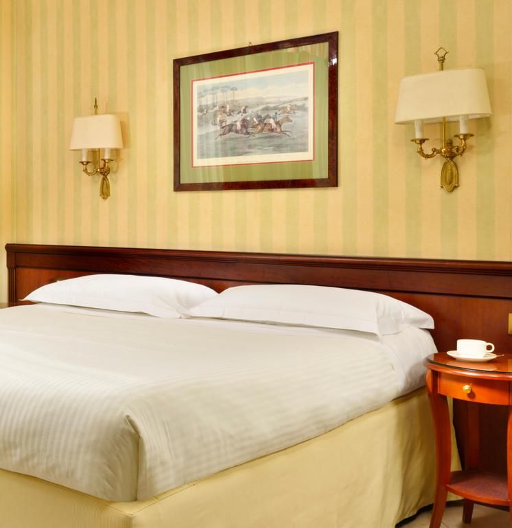 Linea Uno Hotel & Residence Milano 4*