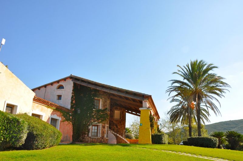Liscia Eldi Hotel & Residence 3*