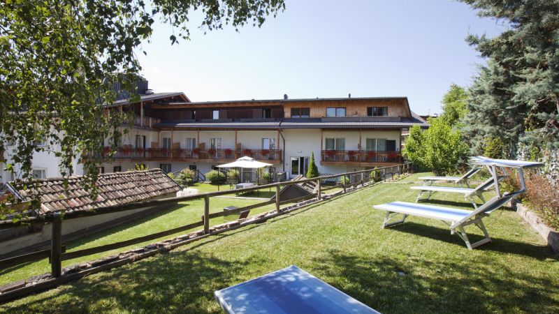 Los Andes 3*