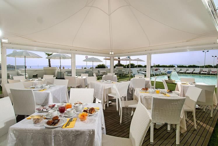 Mediterraneo Riccione 4*