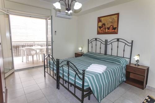 Miosotis Apartments 3*
