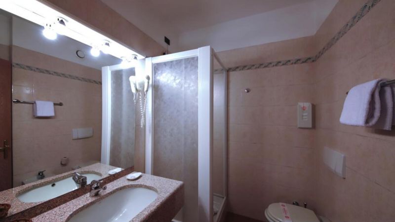 Monica Hotel Fiera 4*