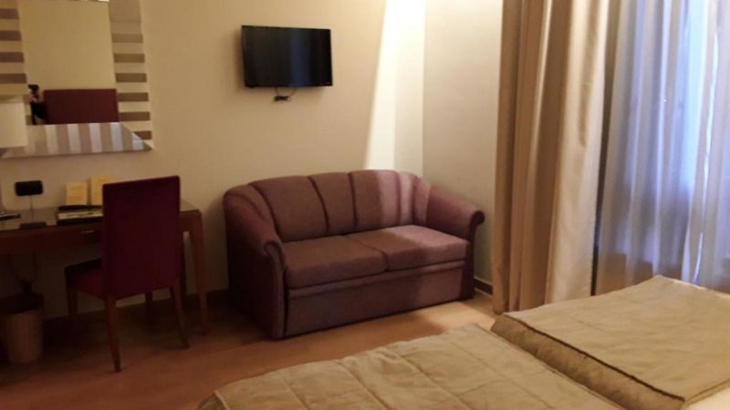 Monica Hotel Fiera 4*