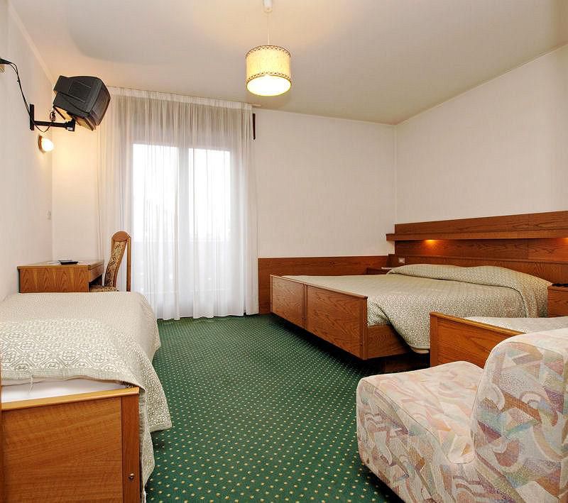 Montanara Ziano 3*