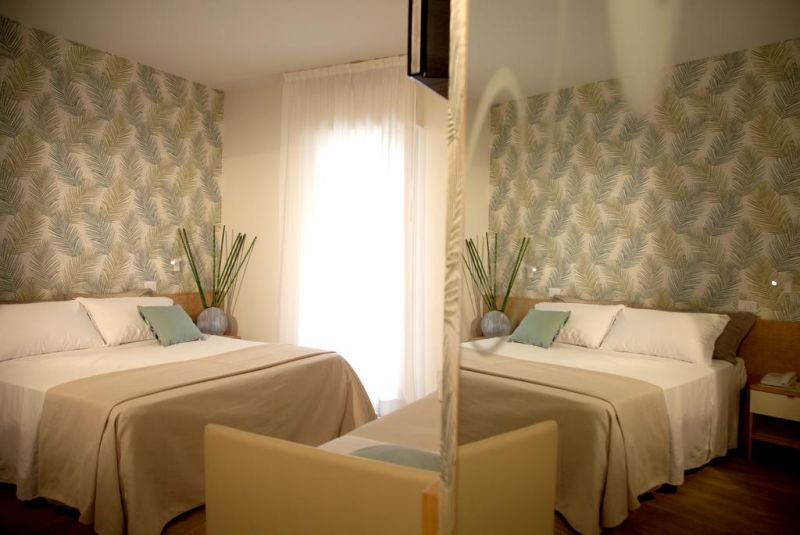 Montecarlo Hotel 3*