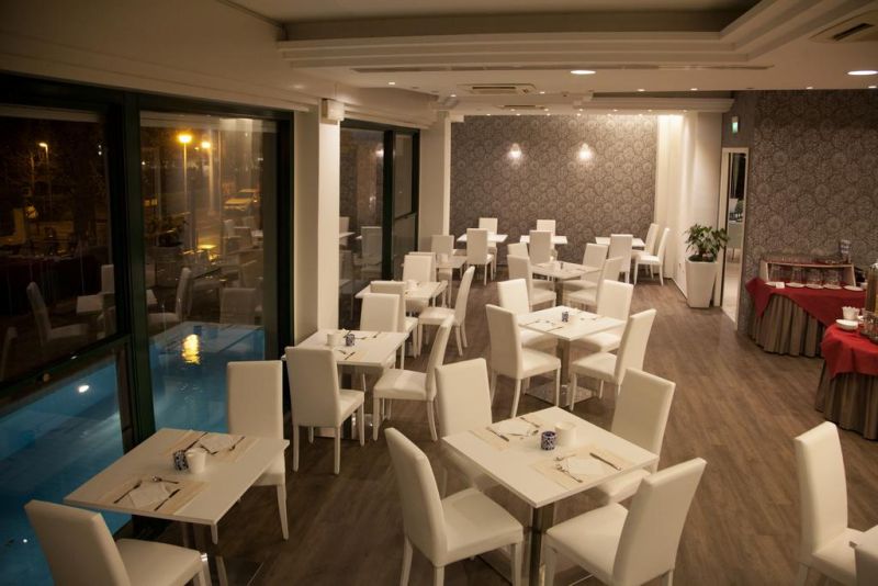 Montecarlo Hotel 3*