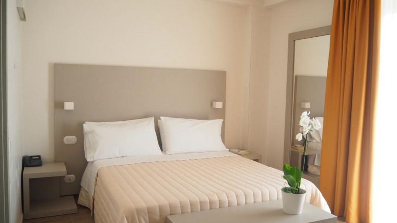 Oasi Club 4*