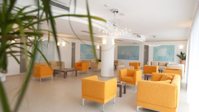Oasi Club 4*