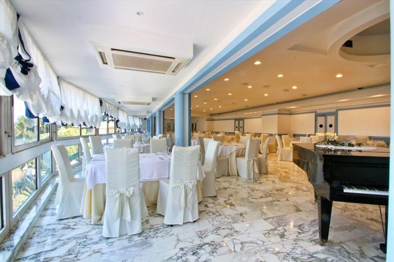 Oriente 4*