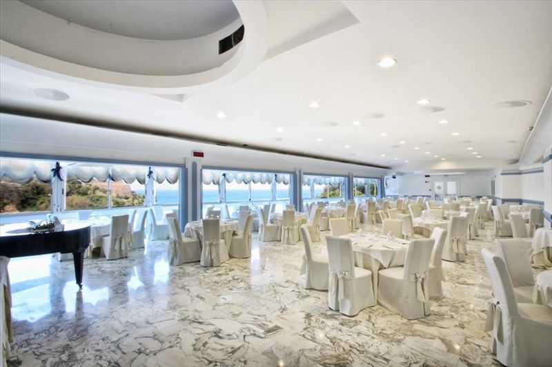 Oriente 4*