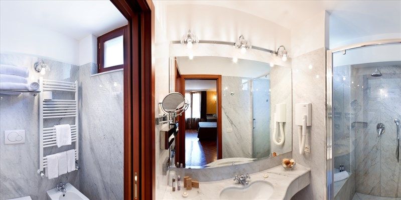 Palazzo Guardati 4*