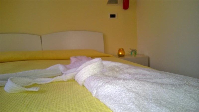 Paola Garden 3*