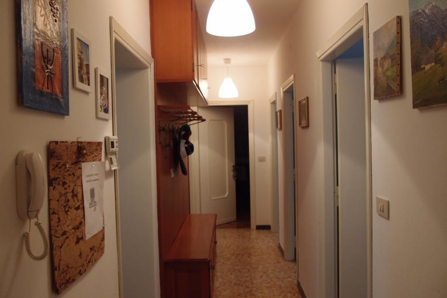 Piccolo Mondo Apt 2*