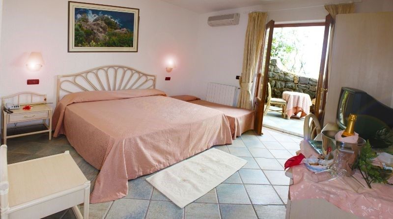 Punta Chiarito 4*