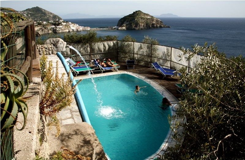 Punta Chiarito 4*