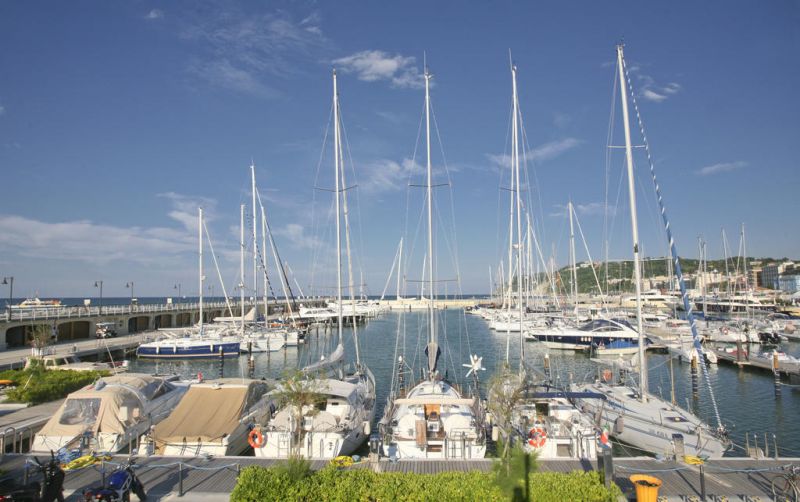 Residence Kenzia 2*