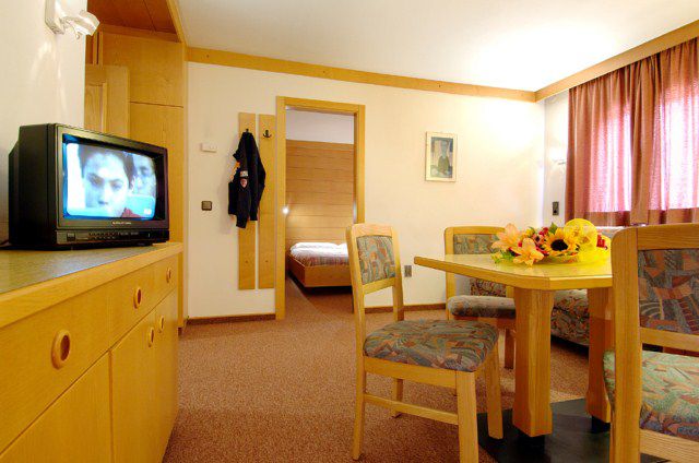 Residence Lores 3*