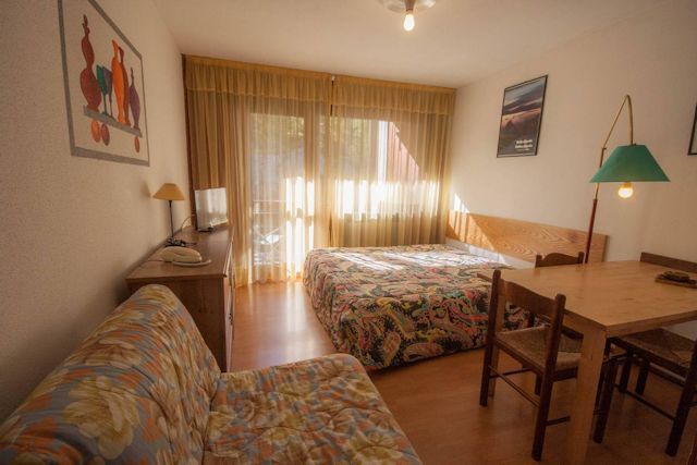 Residence Petit Tibet 2*