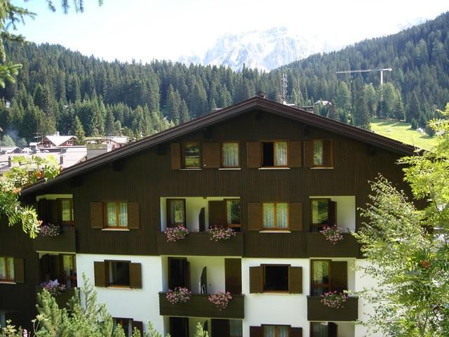 Residencehotel Antares 3*