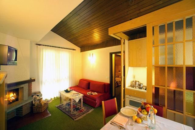 Residencehotel Antares 3*