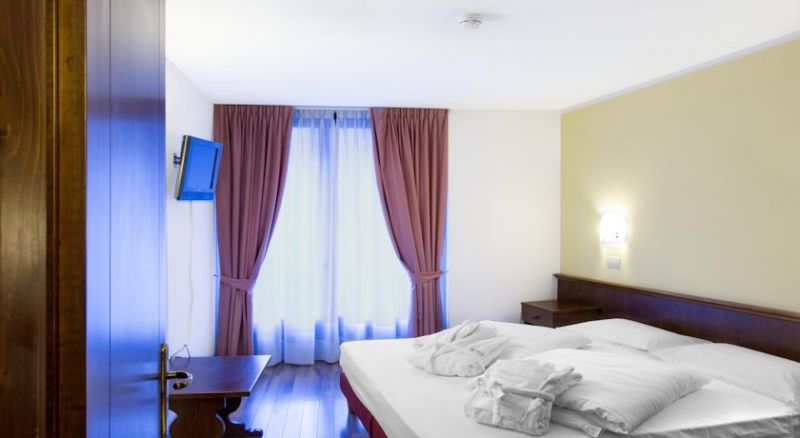 Residence Hotel Baita Clementi 4*