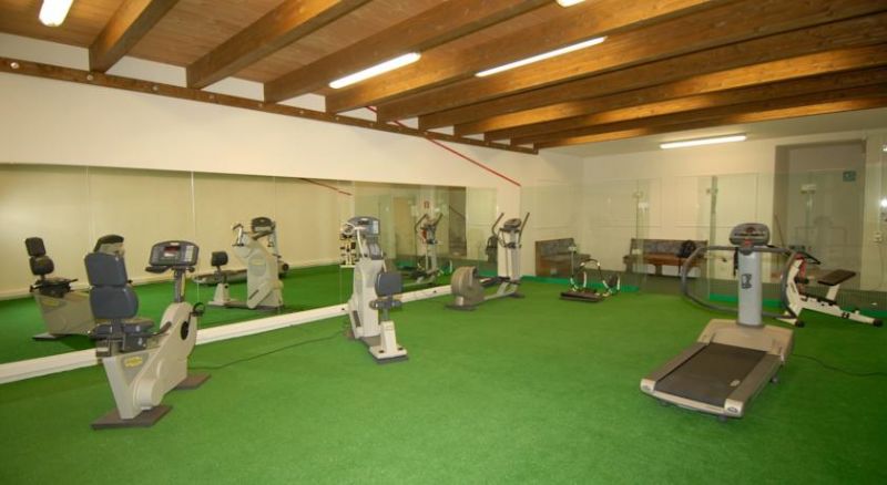 Residence Hotel Baita Clementi 4*