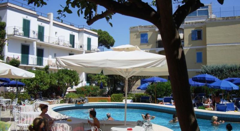Royal Terme 4*