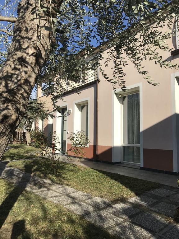 Rta Borgo Verde Apt 2*