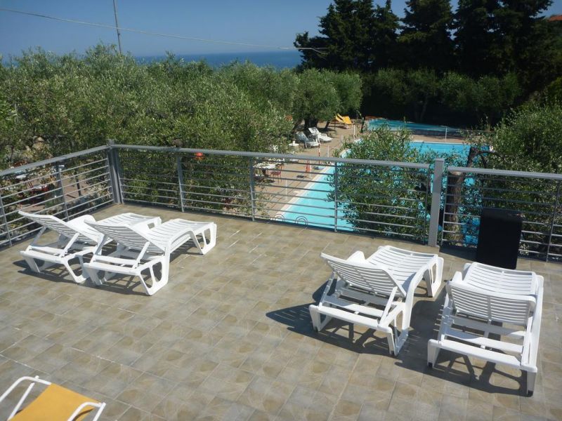Rta Borgo Verde Apt 2*