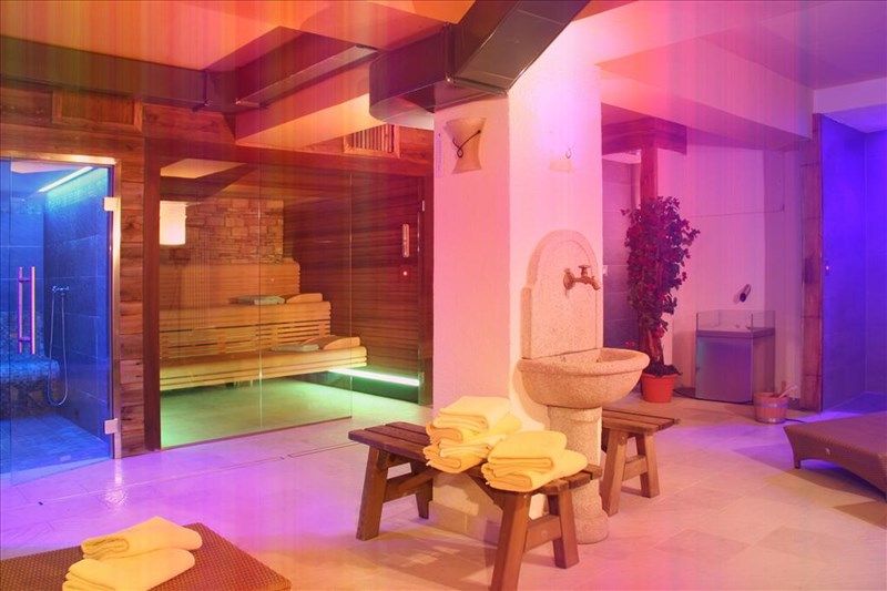 Schloss Hotel & Club Dolomiti 4*