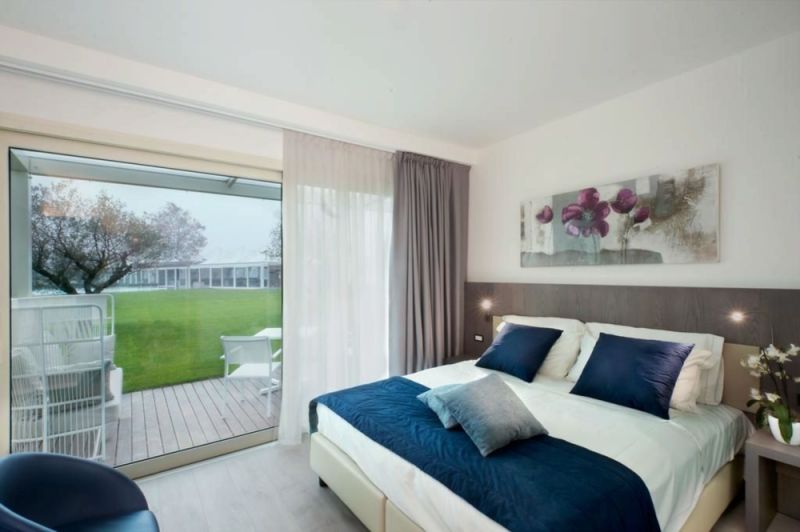 Seven Park Hotel 4*