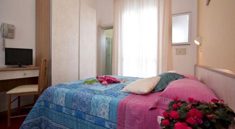 Silvie Rose 3*