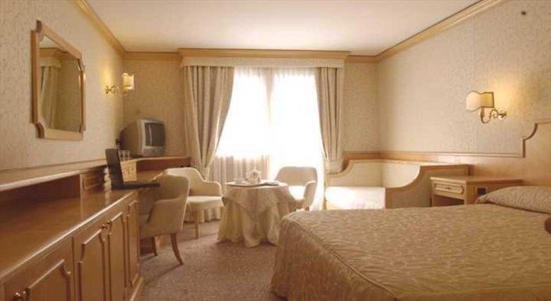 Spinale Hotel Campiglio 4*