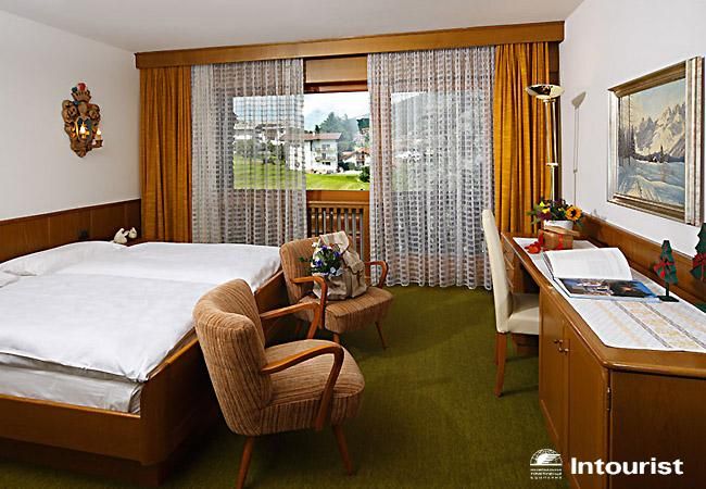 Sporthotel Hell 4*