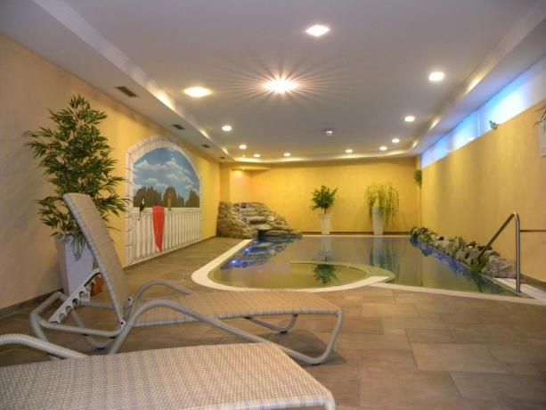 St. Raphael Campiglio 4*
