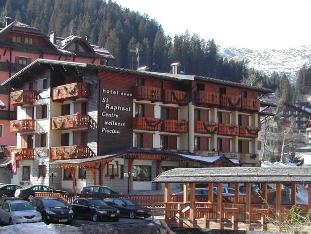 St. Raphael Campiglio 4*