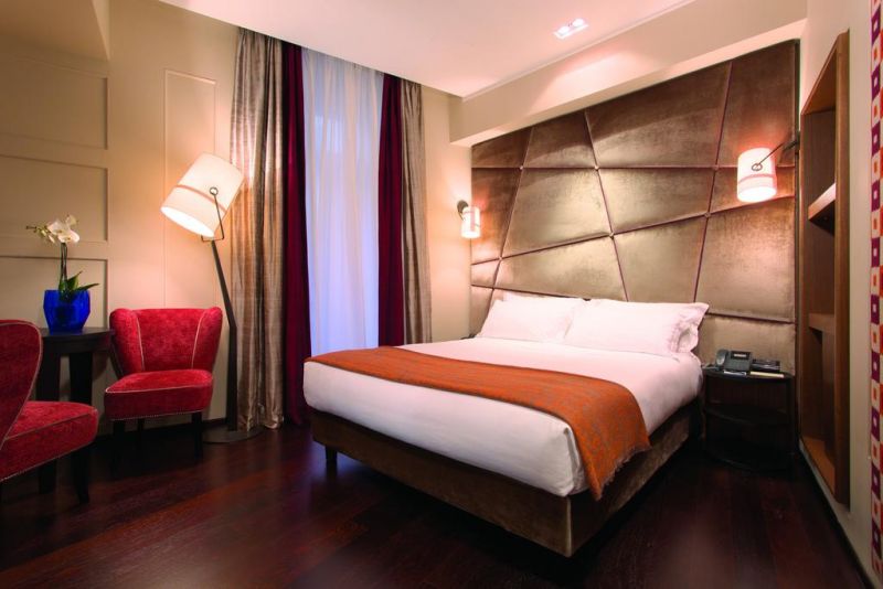 Stendhal Luxury Suites 4*