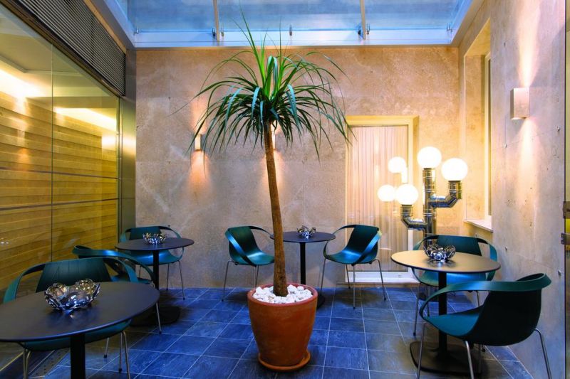 Stendhal Luxury Suites 4*