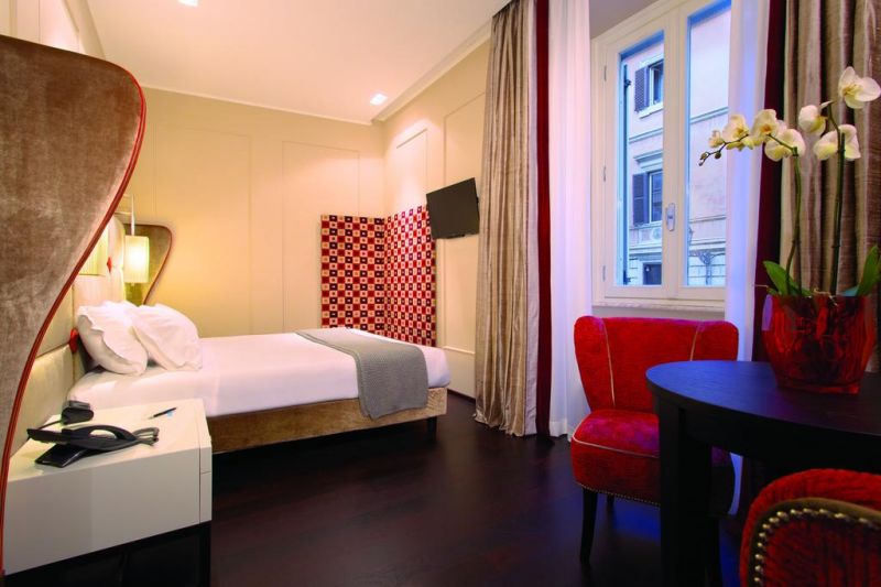 Stendhal Luxury Suites 4*