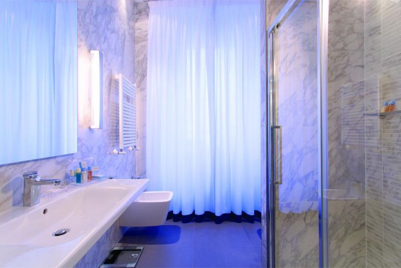 Stendhal Luxury Suites 4*