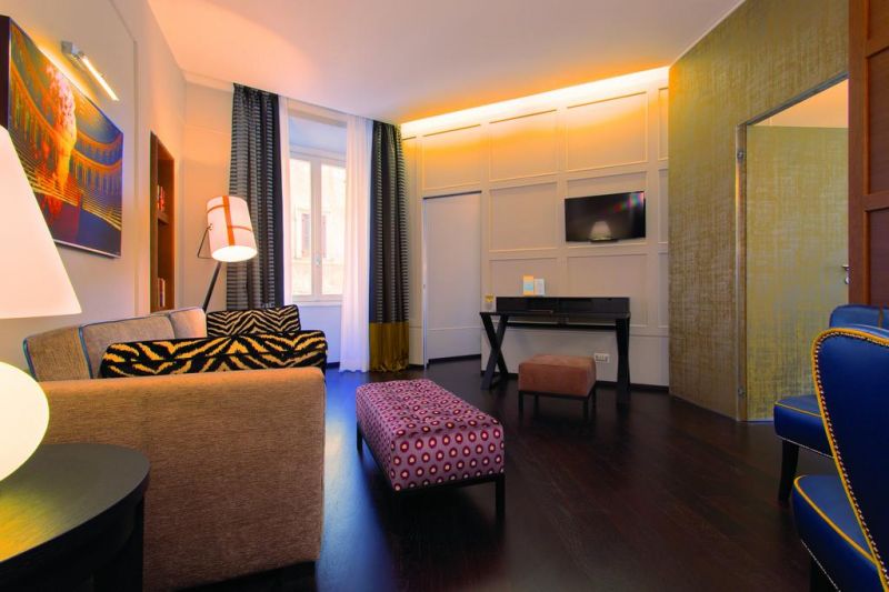 Stendhal Luxury Suites 4*