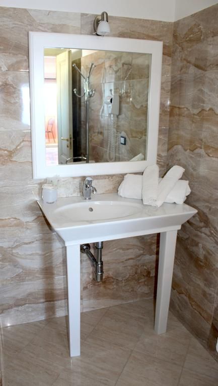 Terrazzo Sul Mare 3*