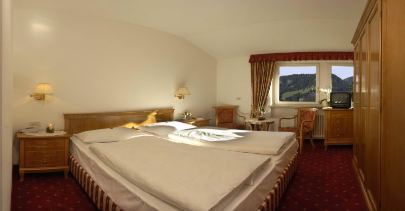 Touring Santa Cristina 3*