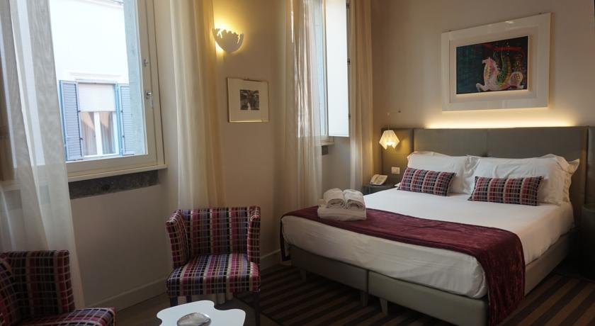 Trevi Palace 4*